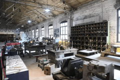 太原化肥厂；设立西北实业公司