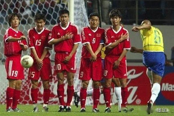 国足世界杯2002年有谁 回顾国足在2002年世界杯的阵容-第3张图片-www.211178.com_果博福布斯